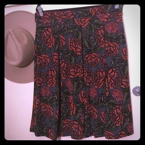 Midi Skirt w/ Pockets